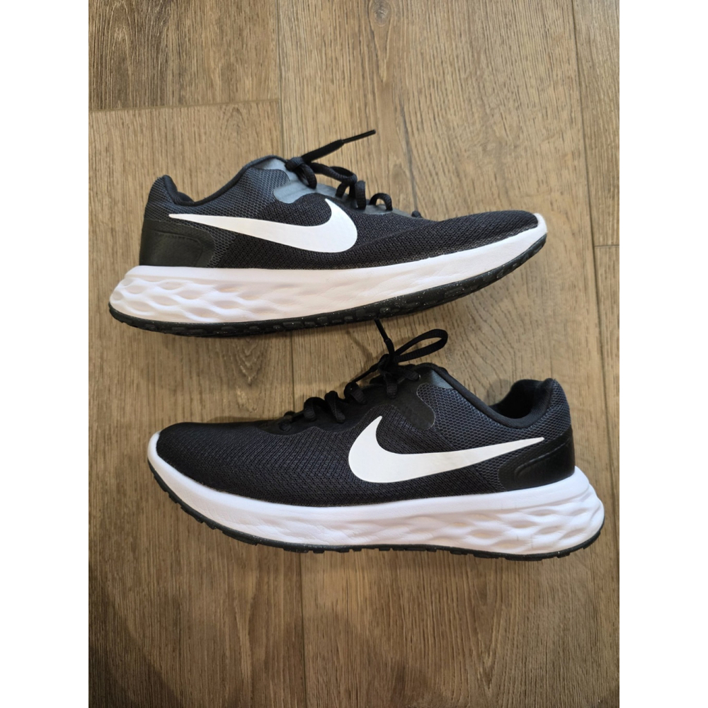 Nike Revolution 6 NN Running Shoes Women’s 8.5 Black White Sneaker DC3729-003 - Picture 7 of 12